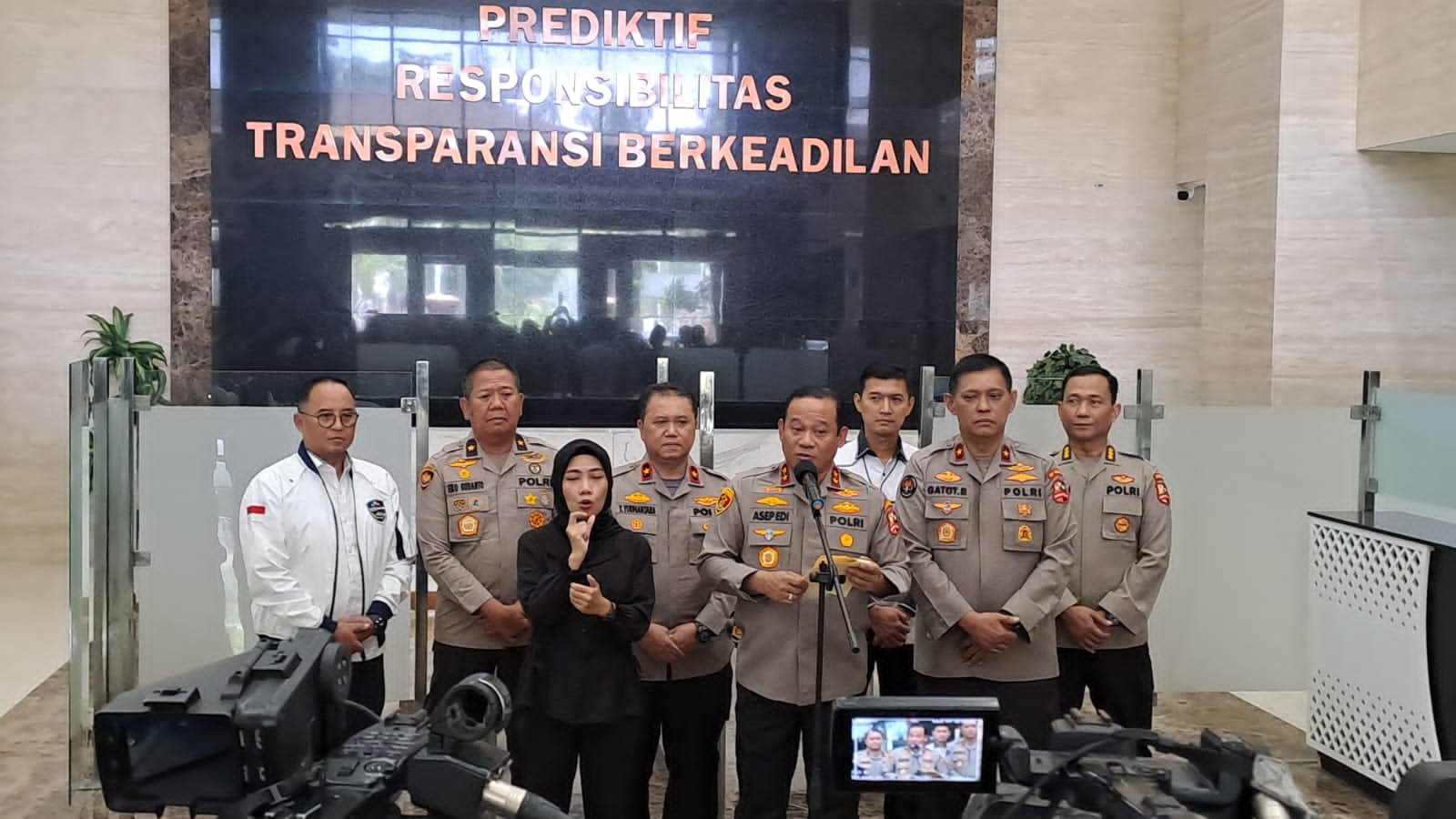 Polri Anggota Dan Masyarat Perlu Bekerja Sama Terapkan Cooling System