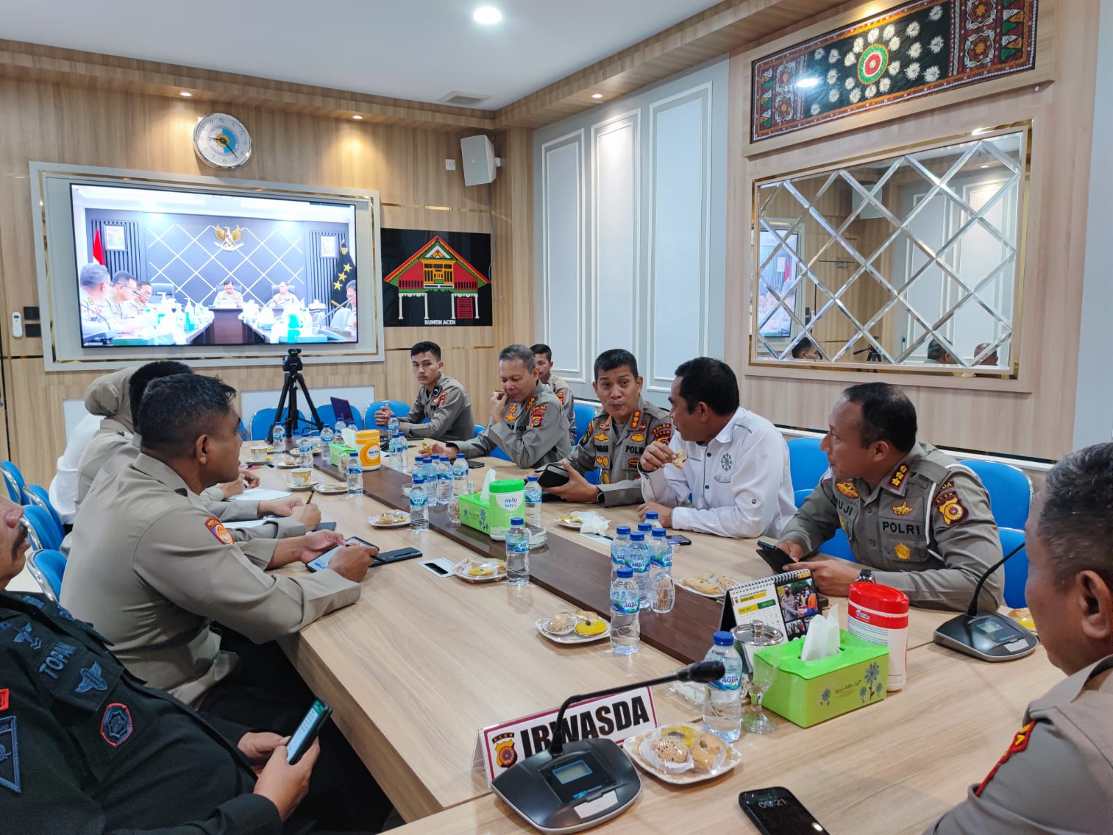 Pejabat Polda Aceh Vicon Dengan Irwasum Polri