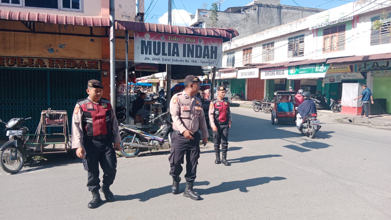 Guna terciptanya situasi yang kondusif, Personel Sat Samapta laksanakan patroli