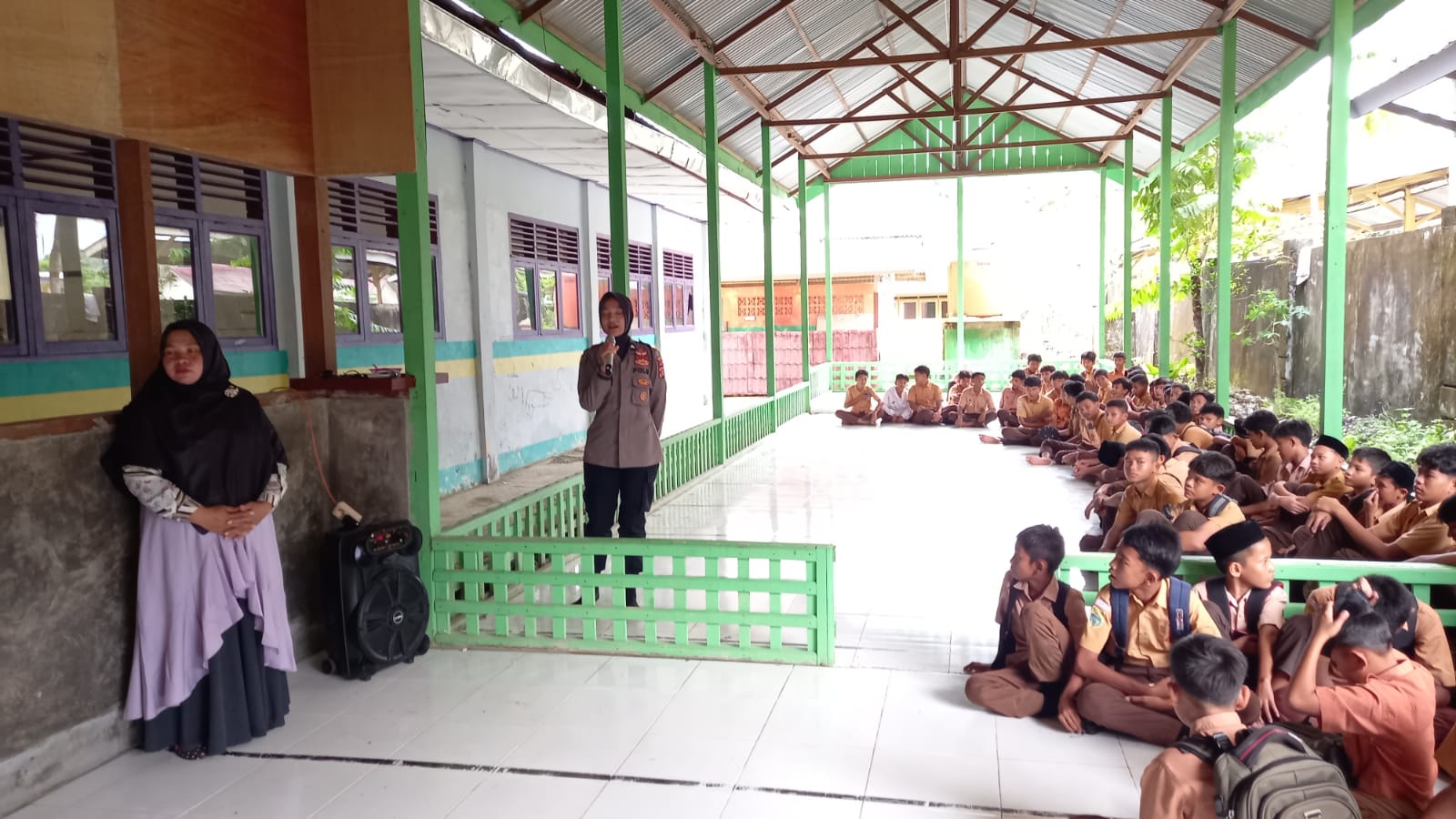 Humas Polres Simeulue Sosialisasikan Perlombaan Yang Diselenggarakan Divisi Humas Polri.