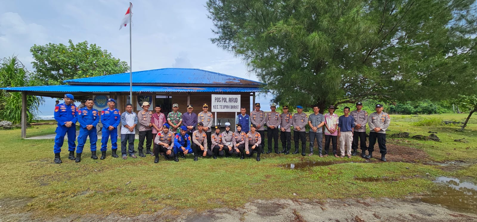 Menyambut Hari Bhayangkara ke -77, Kapolres Simeulue Pesijuk dan Resmikan Pos Polairud.