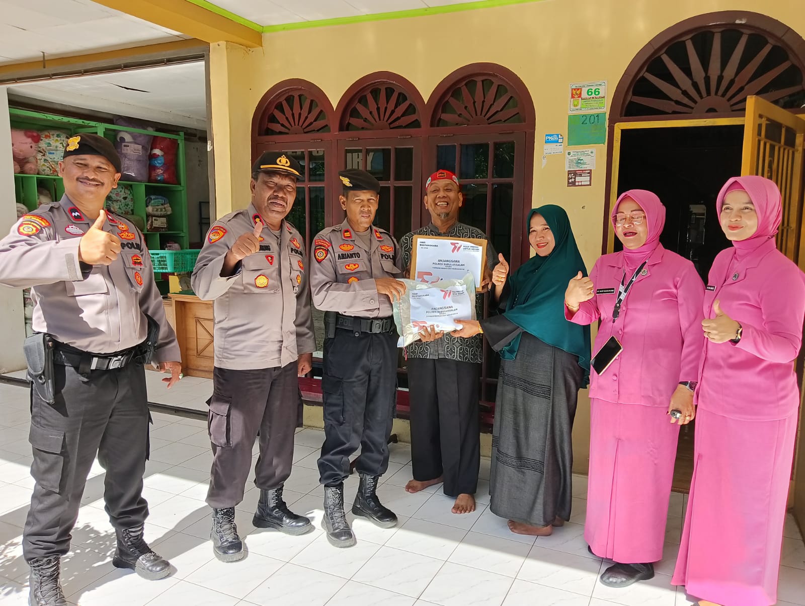 HUT Bhayangkara Ke 77, Polres Subulussalam Anjangsana Ke Purnawirawan Polri