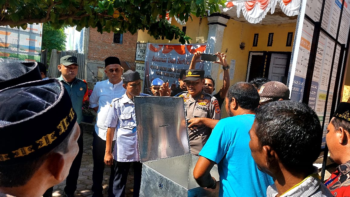 Kapolsek Hadiri dan Amankan Pemilihan Geuchik Desa Batee Iliek
