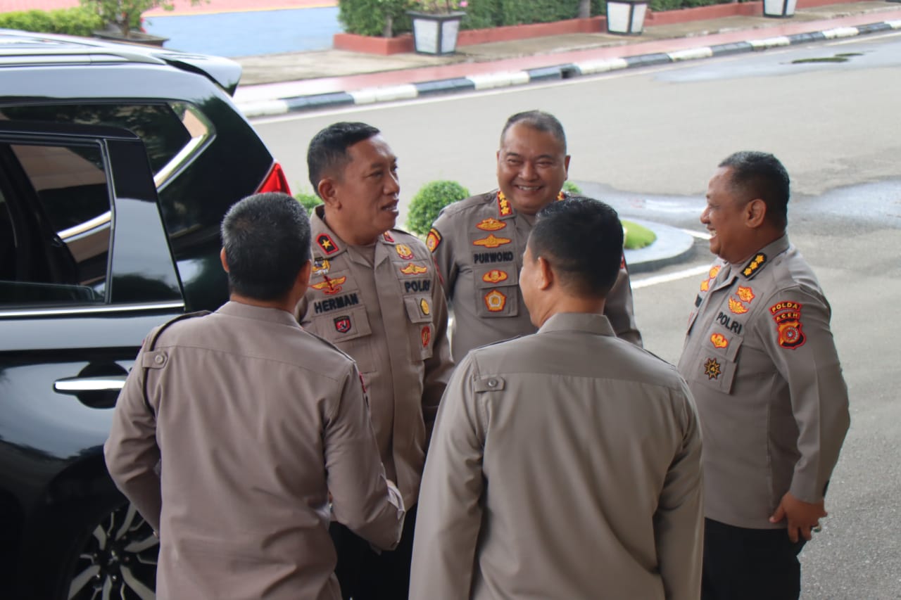 Wakapolda Aceh Sambut Tim Supervisi Baharkam Polri Dan Tim Penanggulangan Transnational Crime Dari Baintelkam Polri
