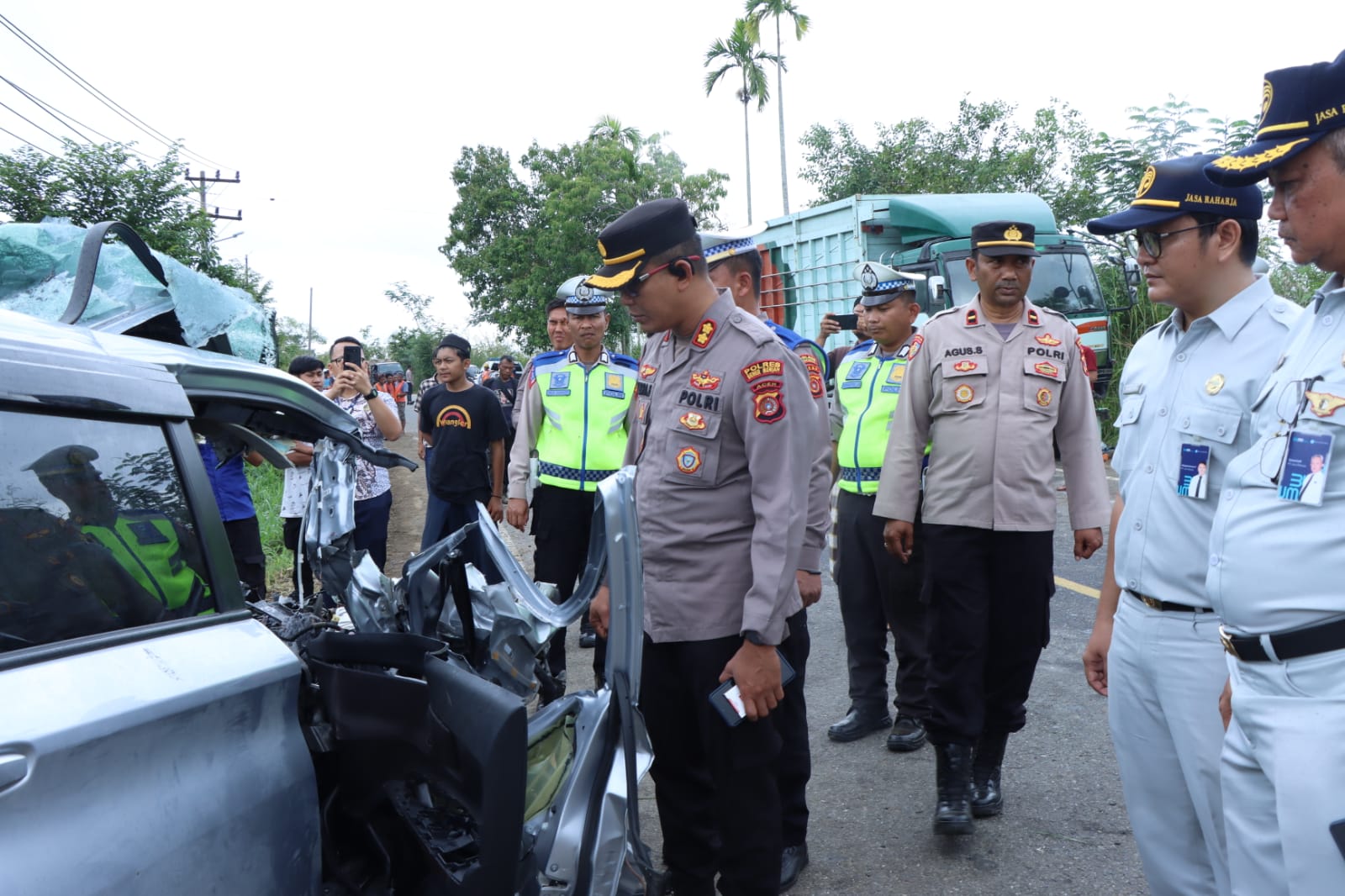 Kapolres Bener Meriah Turun Langsung Menyaksikan Olah TKP Lakalantas di Bener Meriah