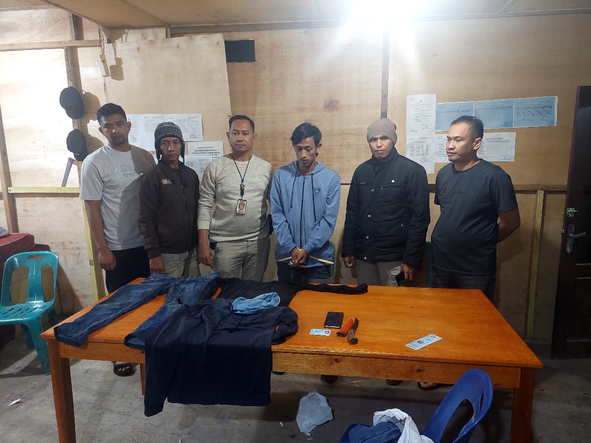 Pelaku pembunuhan menyerahkan diri Ke Polsek Lut Tawar Polres Aceh Tengah