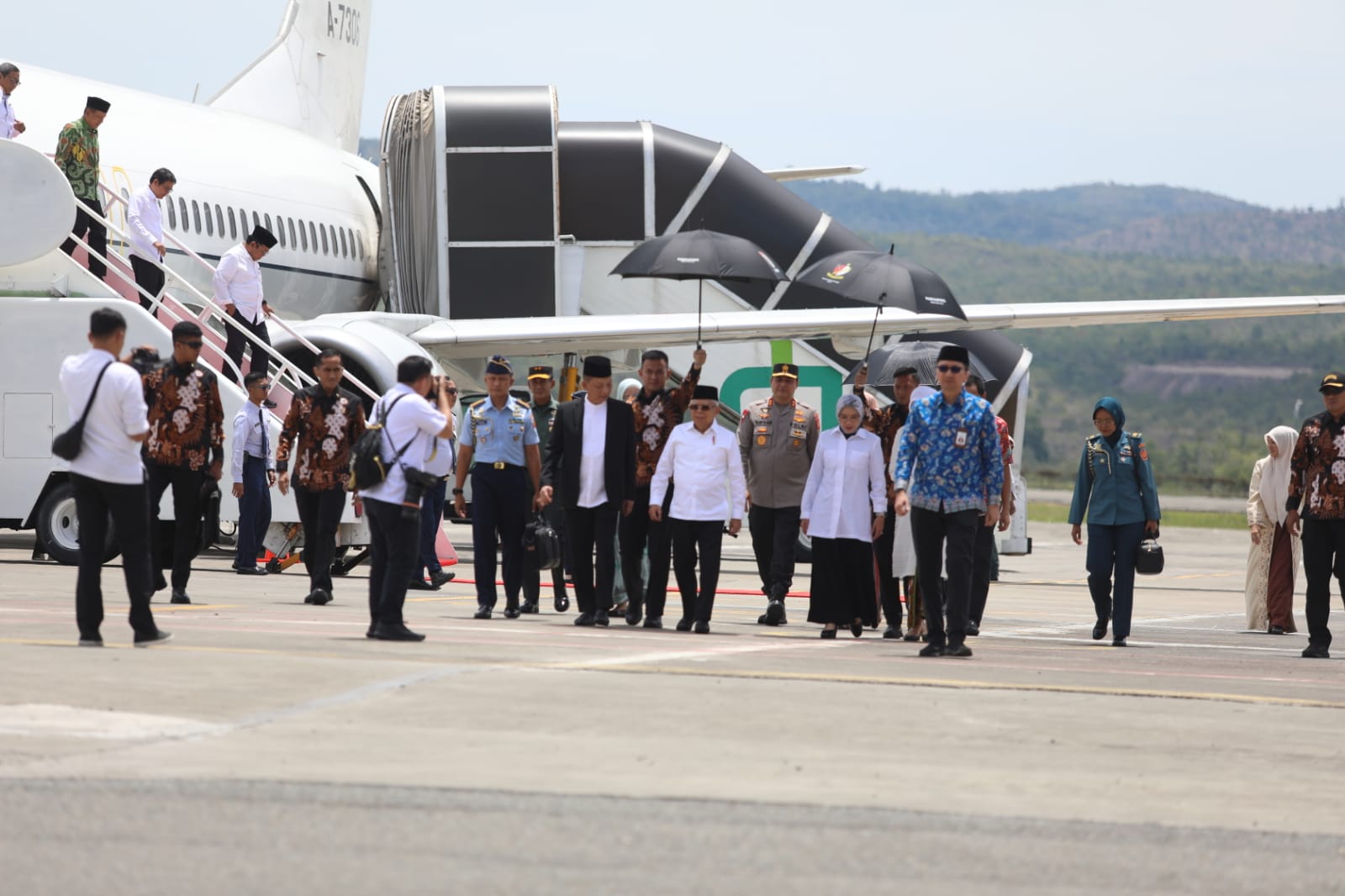 Kapolda Aceh Sambut Kedatangan Wakil Presiden RI