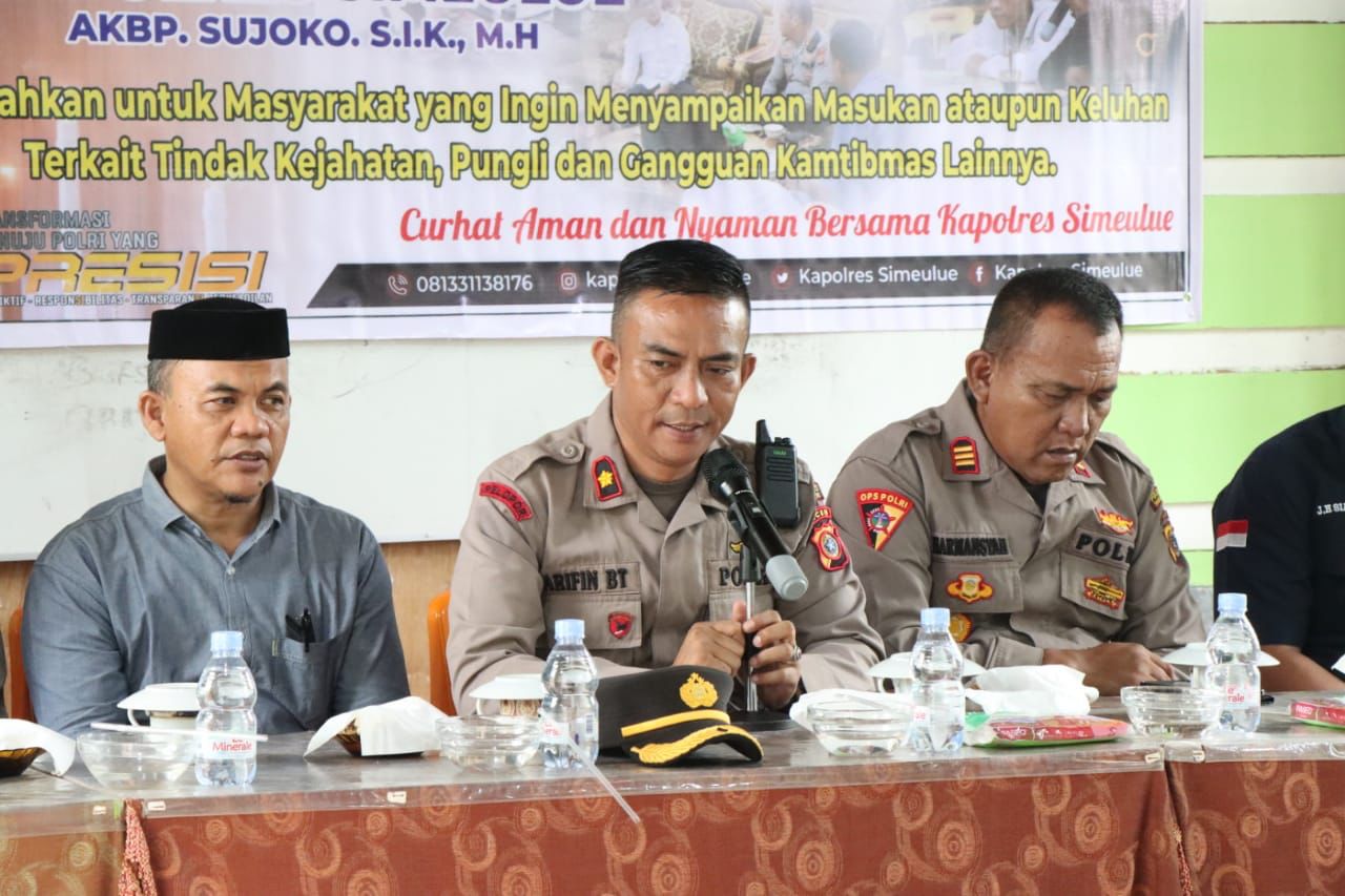 Polres Simeulue Kembali Mengadakan “Jumat Curhat” untuk Mendengar Keluh Kesah Warga