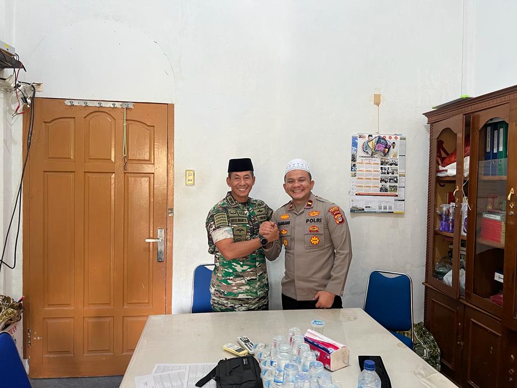 Kapolsek Ulee Lheue Dampingi Kunjungan Pangdam IM di Wilkumnya