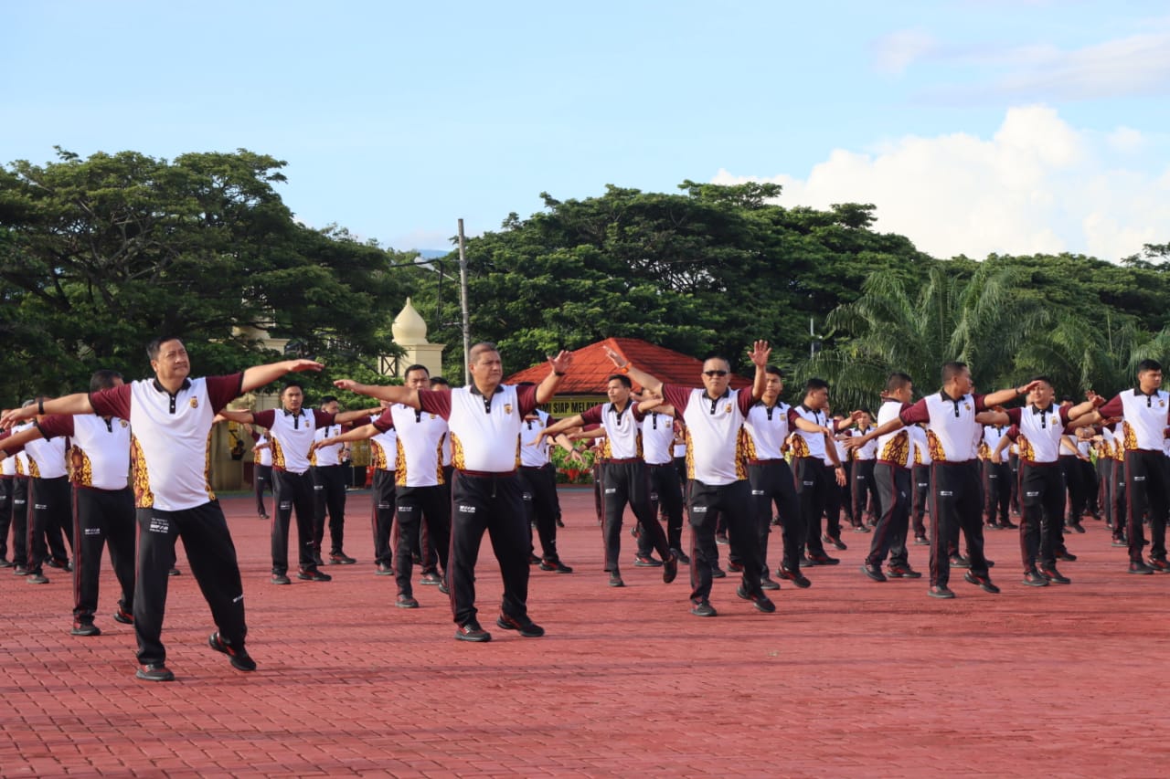 Jaga Kebugaran Tubuh, Kapolda Aceh Lakukan Olahraga Bersama