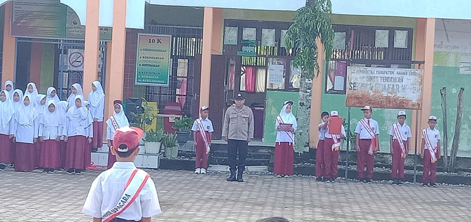 Polisi Saweu Kunjungi Sekolah Demi Kesadaran Keamanan