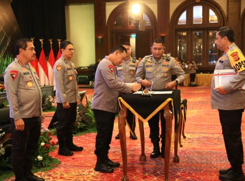 Kapolda Aceh Terima Penyerahan DIPA Untuk Satker Polda Aceh