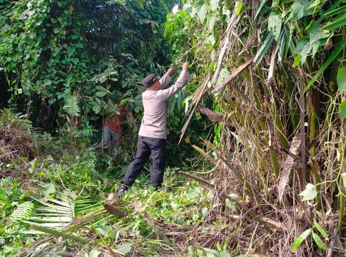 Sinergitas Polri dan Masyarakat Melaksanakan Gotong Royong bersama