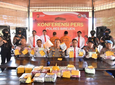 Polres Bireuen Rilis Pengungkapan 28 Kg Sabu dan 5000 Ekstasi