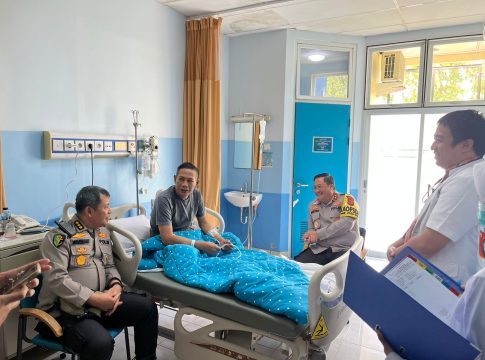 Kapolda Aceh Besuk Dirbinmas di RSUZA