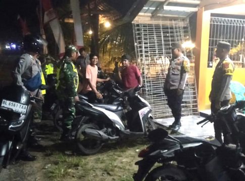 Sinergitas TNI-Polri, Polsek Jajaran dan Koramil Laksanakan Patroli Dialogis.