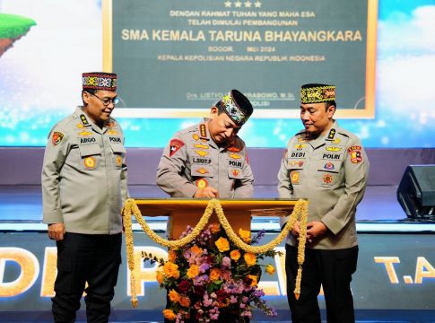 Kapolri Resmikan Komite Olahraga Polri, Wadah Para Polisi Atlet