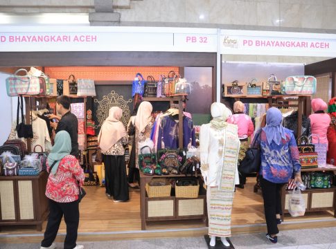 Bhayangkari Daerah Aceh Juara Tiga Stand Terbaik Bazar KBN 2024