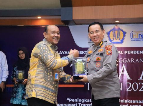 Polda Aceh Raih Dua Penghargaan Aceh TREFA Award 2024