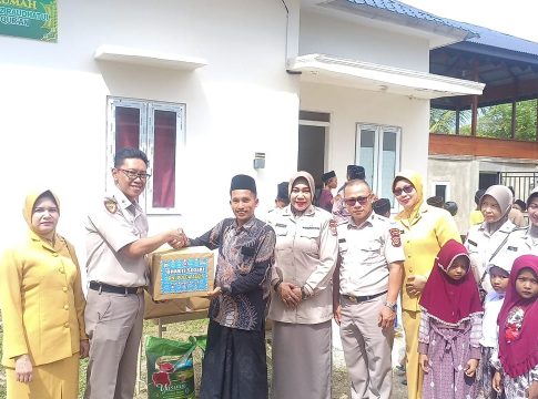 Sambut HUT Korpri ke 53, Dewan Pengurus Korpri Polda Aceh Santuni 30 Anak Yatim Rumah Tahfiz Raudhatul Qur’an