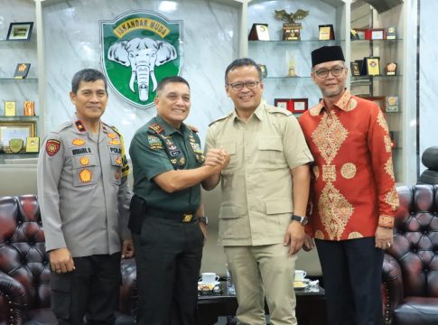 Wakapolda Aceh Menghadiri Silaturahmi dengan Mantan Menteri Kelautan dan Perikanan Kabinet Indonesia Maju