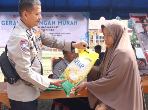 Polres Aceh Besar Kembali Gelar Gerakan Pangan Murah Di Kecamatan Simpang Tiga