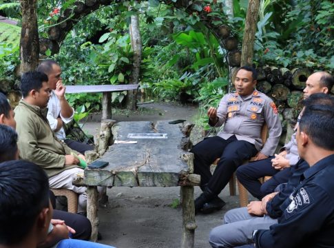 Kapolres Bener Meriah Jalin Silaturahmi dengan PT THL, Bahas Pengembangan Program Gampong Mandiri