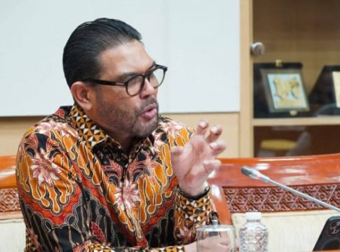 Tanam 10 Ribu Mangrove Melalui Program Green Policing, Kapolda Aceh Diapresiasi Anggota DPR RI Nasir Jamil