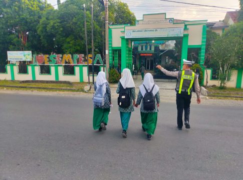 Satlantas Polres Abdya Gelar Strongpoint Pagi, Amankan Lalu Lintas di Sekolah dan Titik Rawan Macet
