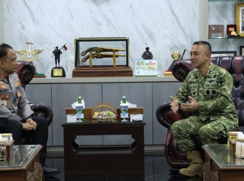 Perkuat Sinergitas TNI–Polri, Kapolda Aceh Jalin Silaturahmi Perdana dengan Pangdam Iskandar Muda