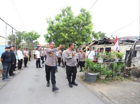 Kapolda Aceh Tinjau Kerusakan Rumah Dinas Aspol Lamteumen I Akibat Angin Kencang Disertai Hujan