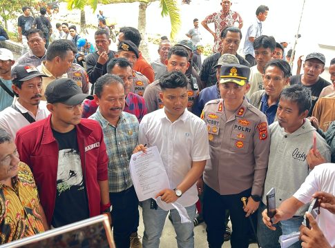 Mengedepankan Sikap Humanis, Kapolres Aceh Tamiang Pimpin Pengamanan Aksi Penyampaian Pendapat di Muka Umum