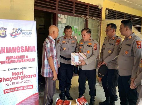 Sambut Hari Bhayangkara ke-80, Polres Aceh Utara Kunjungi Purnawirawan dan Personel yang Sakit